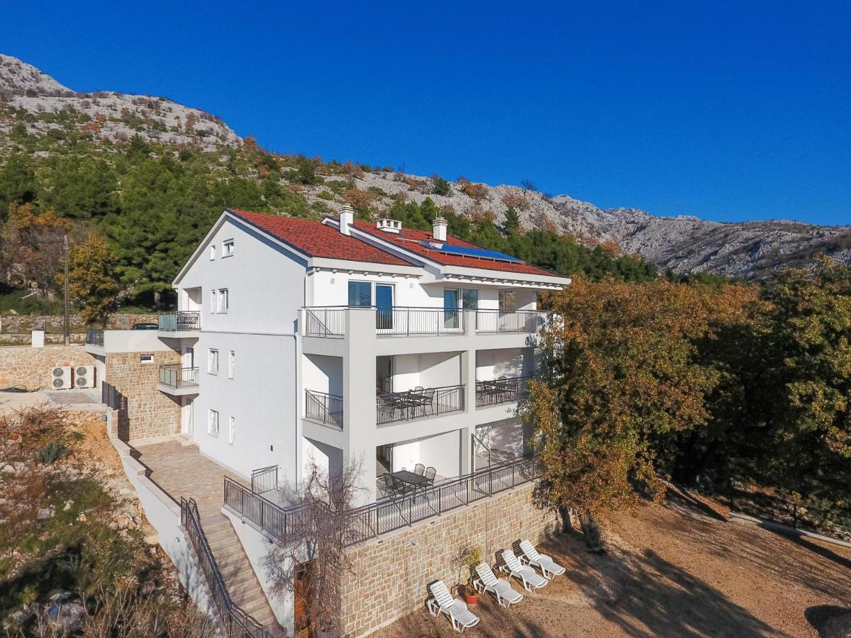 Apartmani Villa Paulo Starigrad Paklenica Eksteriør bilde