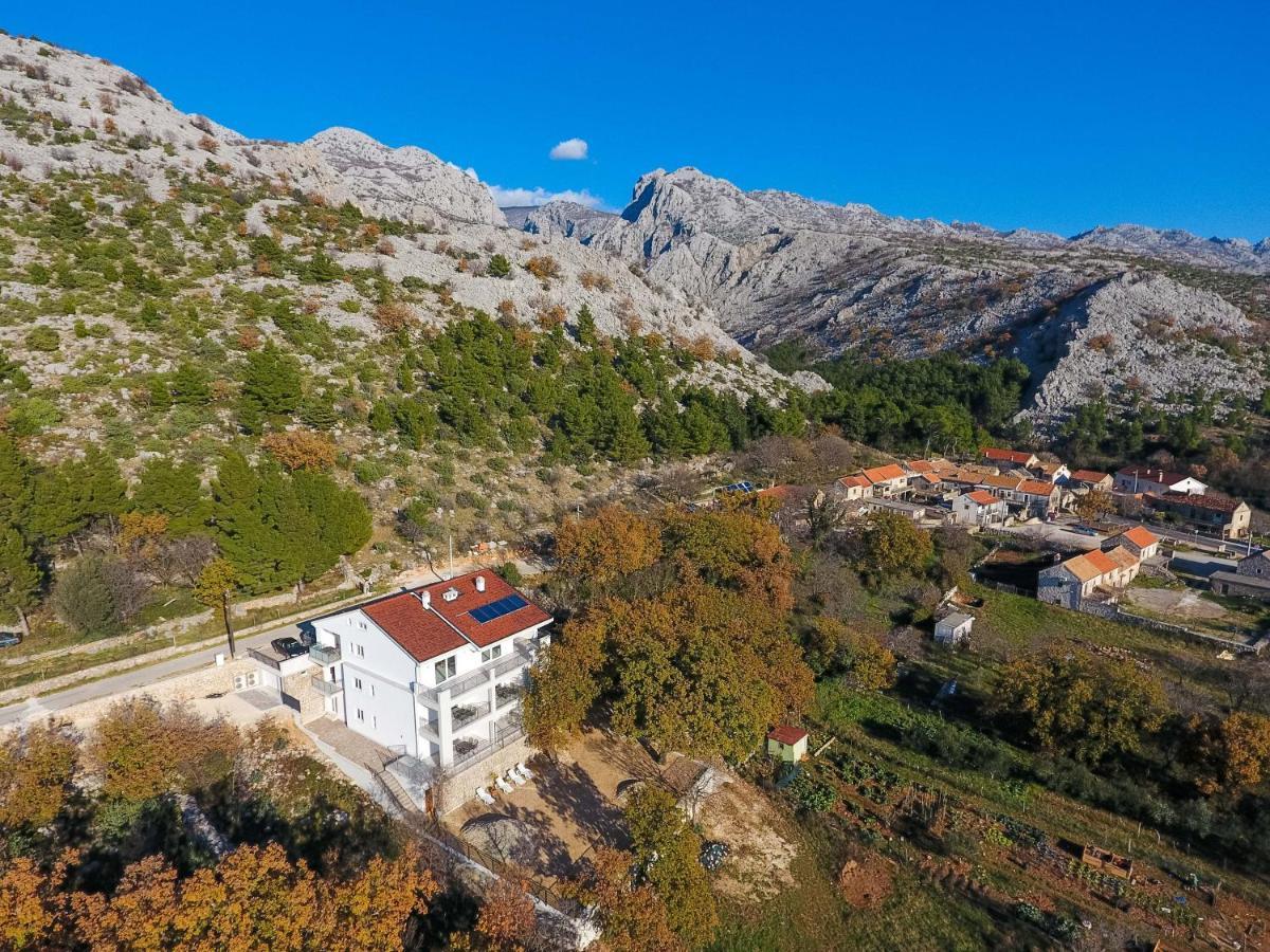Apartmani Villa Paulo Starigrad Paklenica Eksteriør bilde