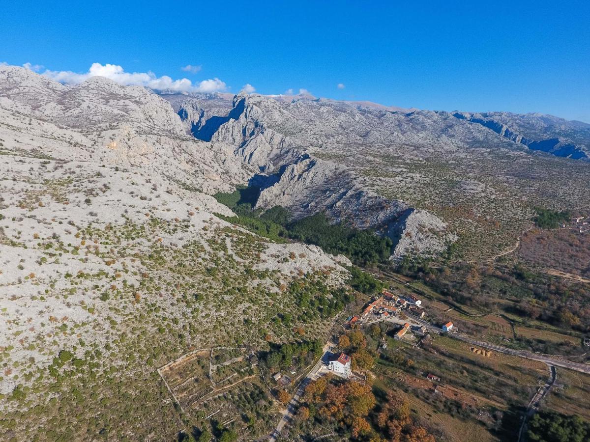Apartmani Villa Paulo Starigrad Paklenica Eksteriør bilde